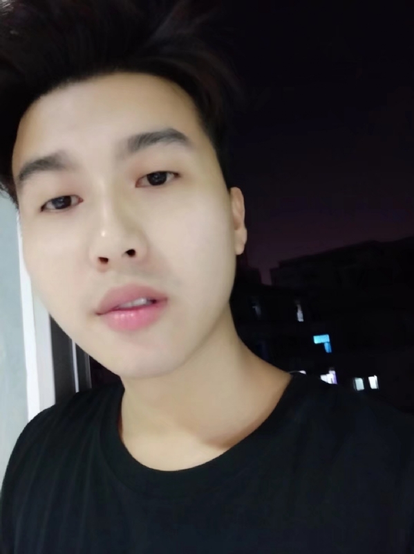 皮特王的第二张照片--乌鲁木齐相亲服务中心