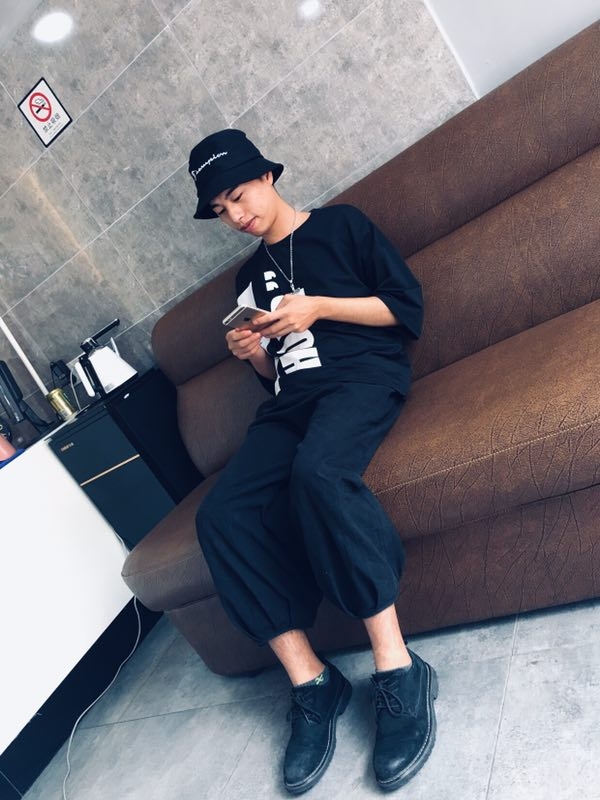 寻找的第三张照片--乌鲁木齐相亲服务中心