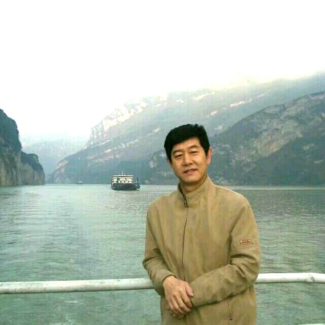 优秀善良178/72的第一张照片--乌鲁木齐相亲服务中心