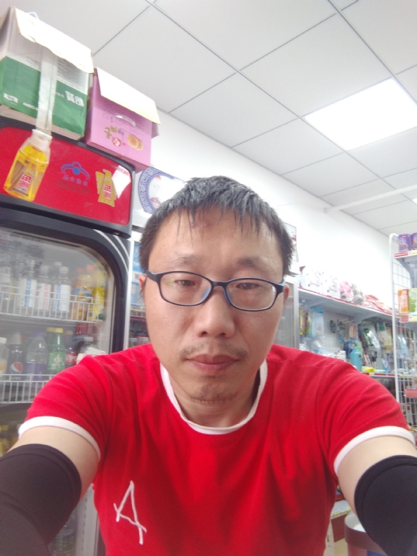 众里寻你的第一张照片--乌鲁木齐相亲服务中心