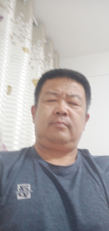 随缘的第一张照片--乌鲁木齐相亲服务中心