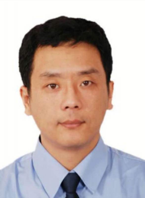 雨落凡尘的第一张照片--乌鲁木齐相亲服务中心