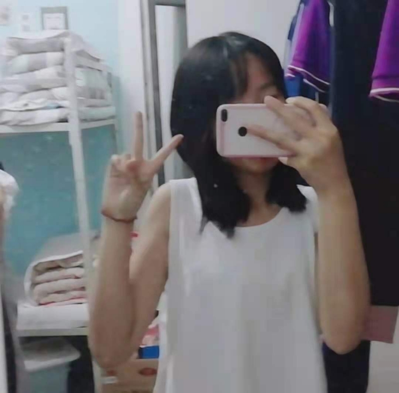 满佳茹的第一张照片--乌鲁木齐相亲服务中心