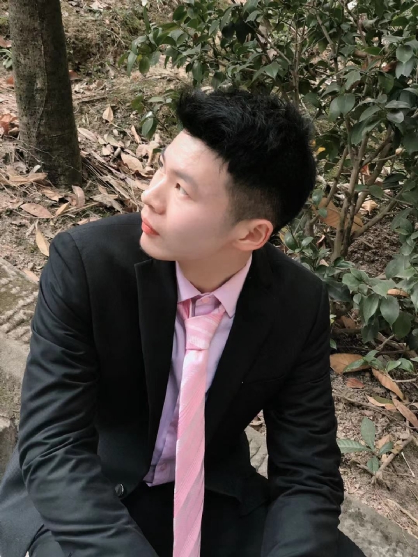 爱因生的第一张照片--乌鲁木齐相亲服务中心