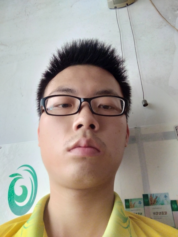 舒荷的第二张照片--乌鲁木齐相亲服务中心