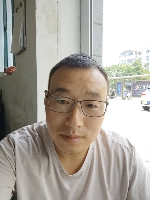 转身的距离的第一张照片--乌鲁木齐相亲服务中心