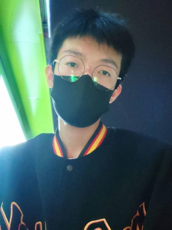 XYP的第一张照片--乌鲁木齐相亲服务中心