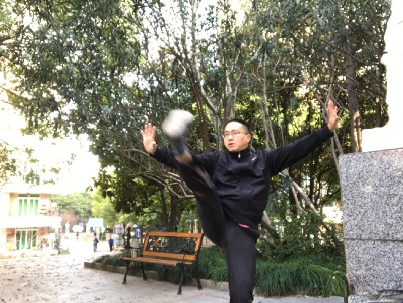 自故深情好受伤的第三张照片--乌鲁木齐相亲服务中心