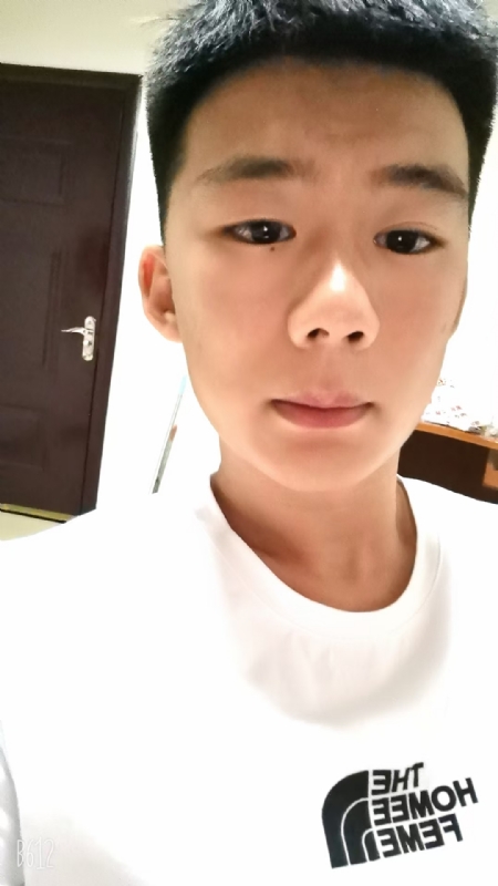 找女朋友的第一张照片--乌鲁木齐相亲服务中心