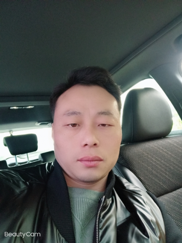 放飞的羊的第一张照片--乌鲁木齐相亲服务中心