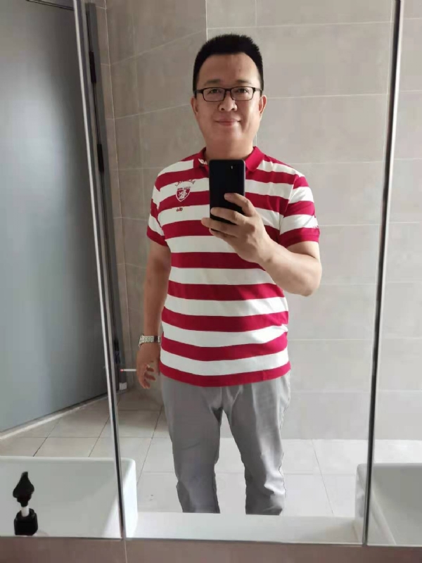 行走的打桩机的第二张照片--乌鲁木齐相亲服务中心