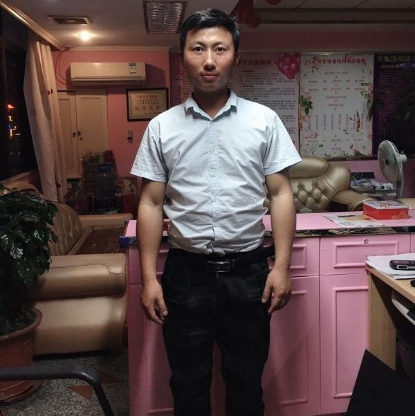 健华的第一张照片--乌鲁木齐相亲服务中心