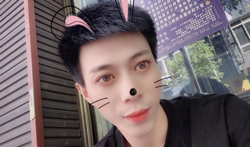 酒伴你的第一张照片--乌鲁木齐相亲服务中心