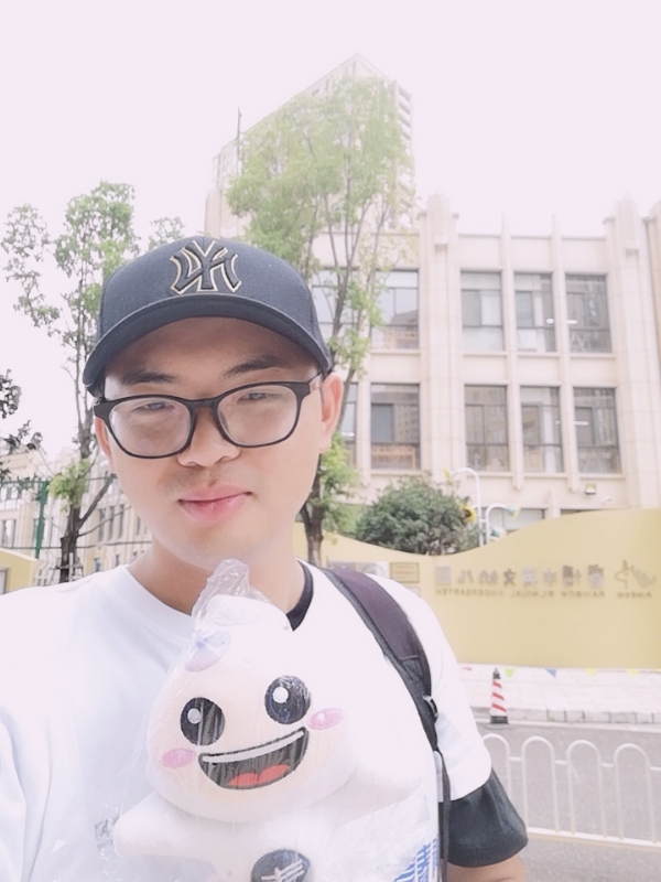 trick的第一张照片--乌鲁木齐相亲服务中心