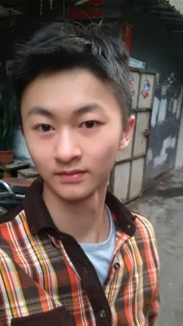 才不会的第二张照片--乌鲁木齐相亲服务中心