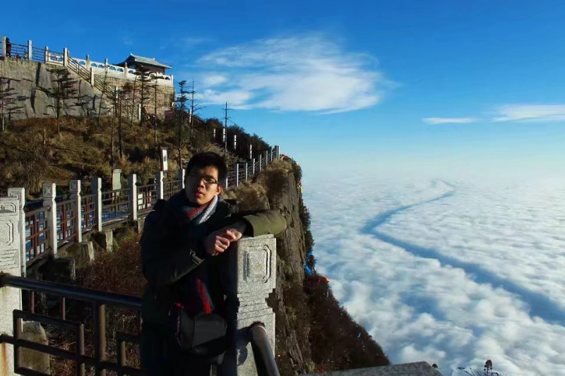 咫尺天涯的第一张照片--乌鲁木齐相亲服务中心