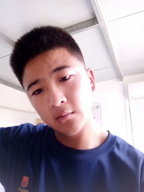 脸红相遇的第一张照片--乌鲁木齐相亲服务中心