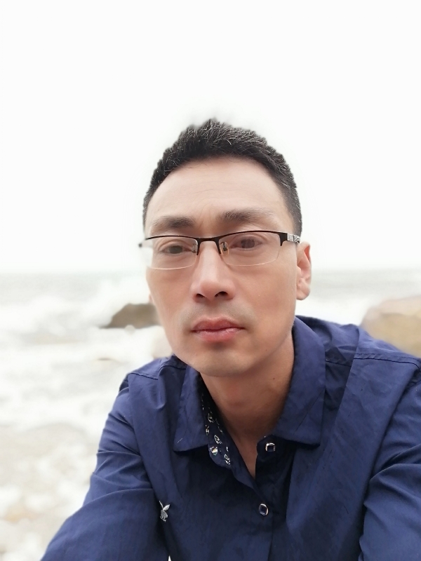 意智的第一张照片--乌鲁木齐相亲服务中心