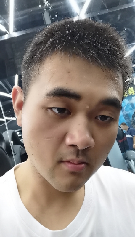 回眸一笑的第二张照片--乌鲁木齐相亲服务中心