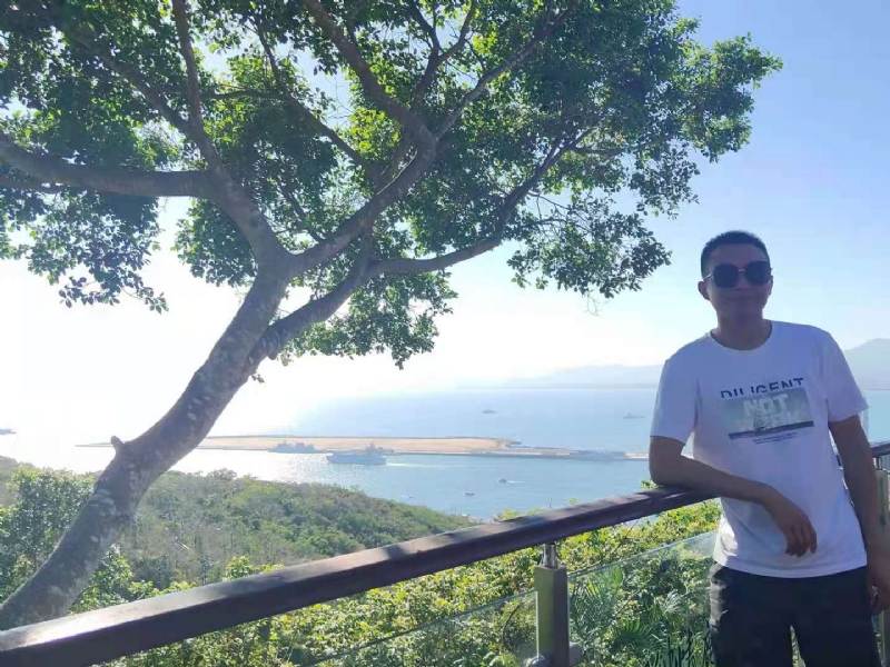 流星的第一张照片--乌鲁木齐相亲服务中心