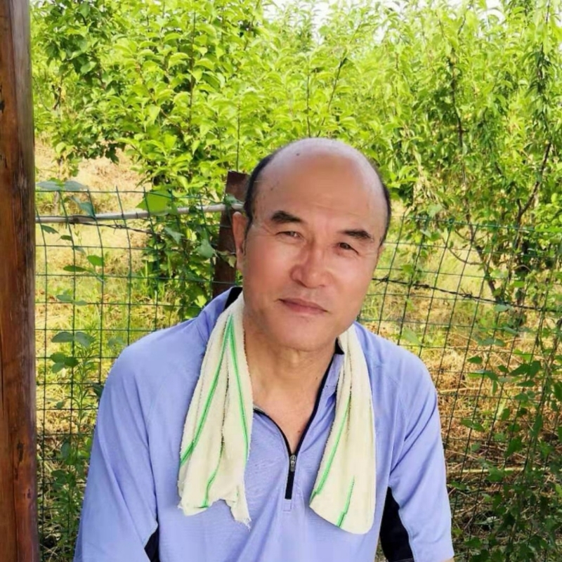 孤穷子的第一张照片--乌鲁木齐相亲服务中心