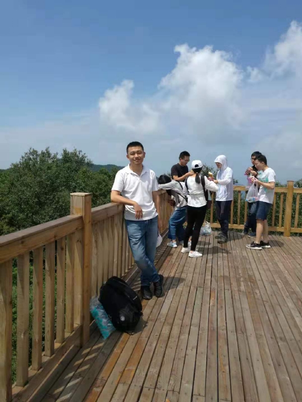 王亦之的第二张照片--乌鲁木齐相亲服务中心