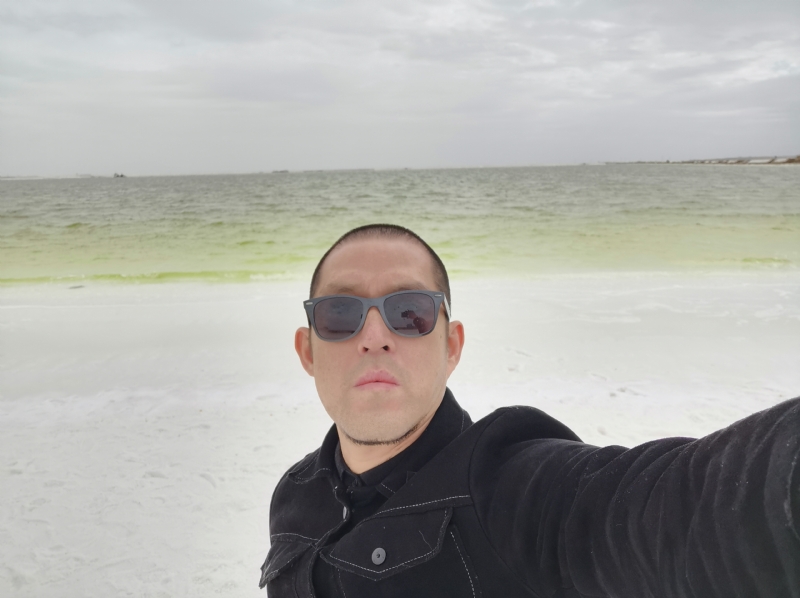 小鸟的第一张照片--乌鲁木齐相亲服务中心