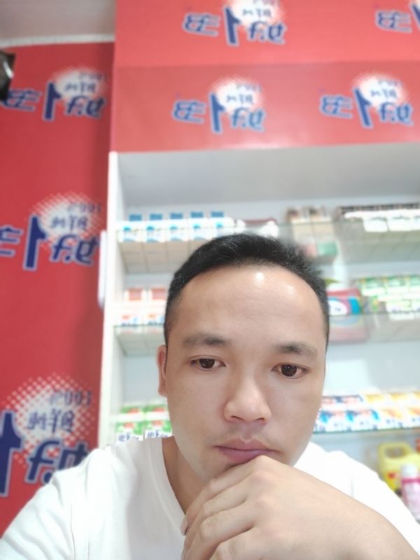 小老弟的第一张照片--乌鲁木齐相亲服务中心