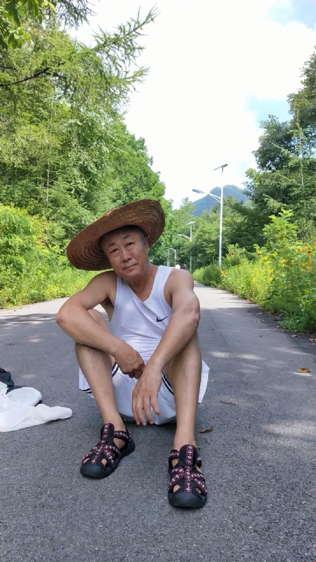 真诚寻伴的第一张照片--乌鲁木齐相亲服务中心