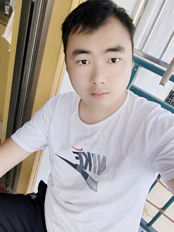 章台之柳的第一张照片--乌鲁木齐相亲服务中心