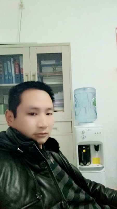 蓝色棒棒糖的第一张照片--乌鲁木齐相亲服务中心