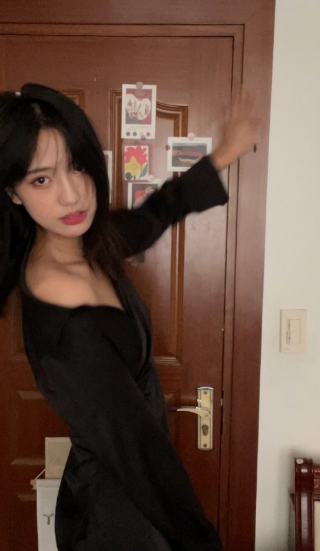 李美嘉的第三张照片--乌鲁木齐相亲服务中心