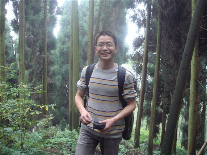 向向向的第一张照片--乌鲁木齐相亲服务中心