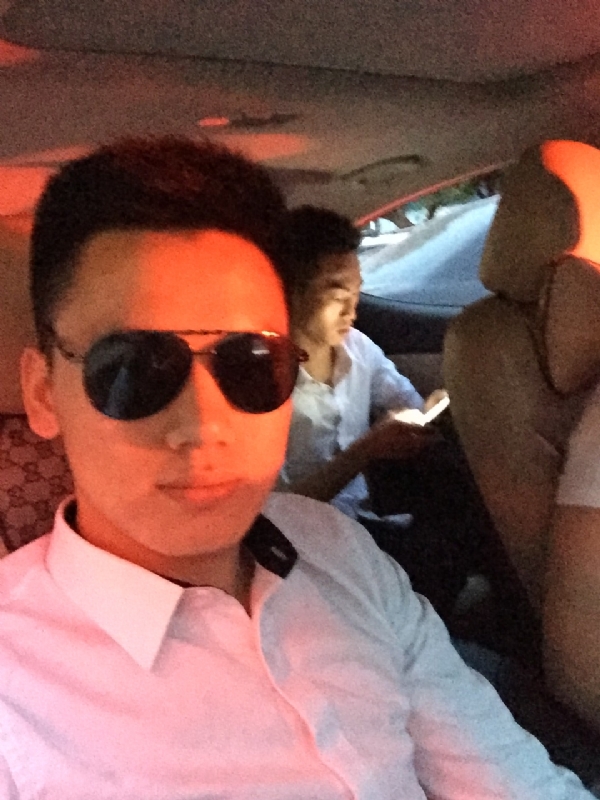 哎迩的第二张照片--乌鲁木齐相亲服务中心