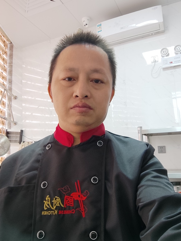 圆梦的第一张照片--乌鲁木齐相亲服务中心