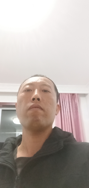 月上云端的第一张照片--乌鲁木齐相亲服务中心