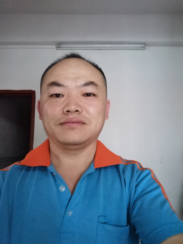 与子携老的第六张照片--乌鲁木齐相亲服务中心