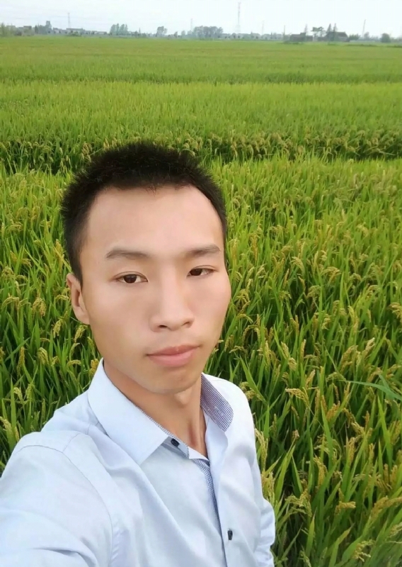 等待远方的你的第一张照片--乌鲁木齐相亲服务中心