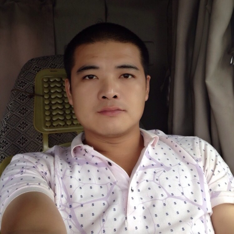 逍遥驾车人的第一张照片--乌鲁木齐相亲服务中心