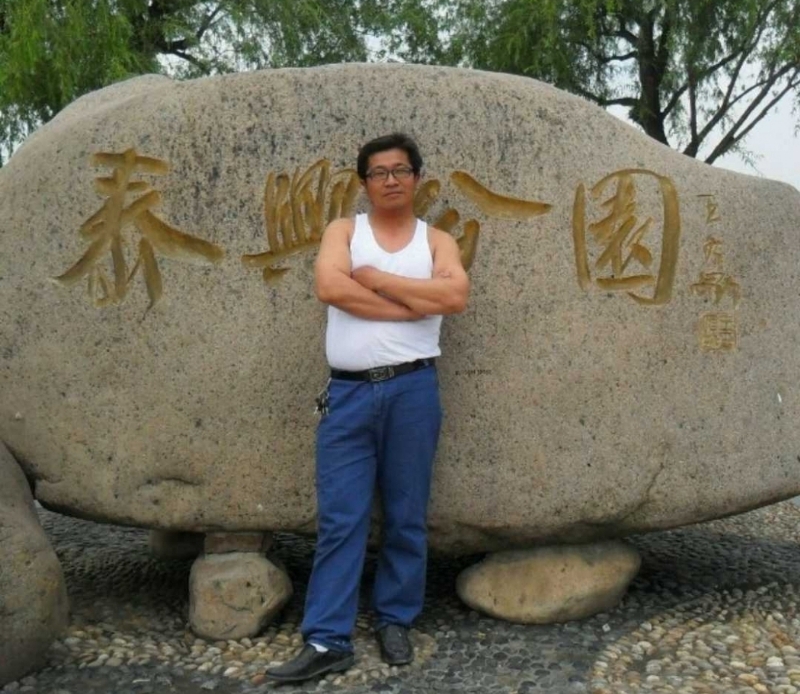 黑哥的第一张照片--乌鲁木齐相亲服务中心