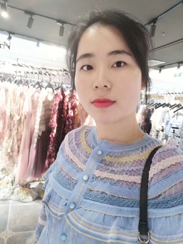 团笑的第一张照片--乌鲁木齐相亲服务中心