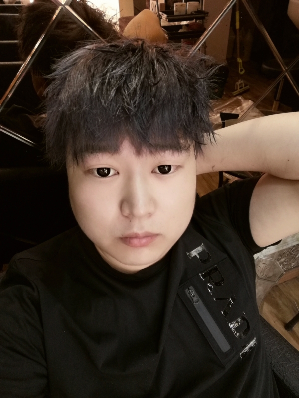 夜微凉的第二张照片--乌鲁木齐相亲服务中心