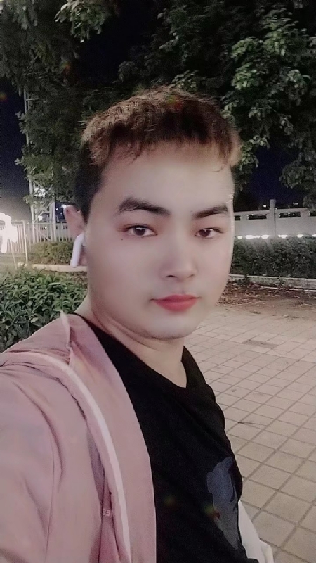 康玖伟的第一张照片--乌鲁木齐相亲服务中心