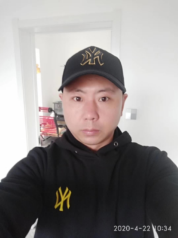 风起的第一张照片--乌鲁木齐相亲服务中心