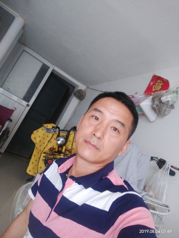 啊豹的第一张照片--乌鲁木齐相亲服务中心