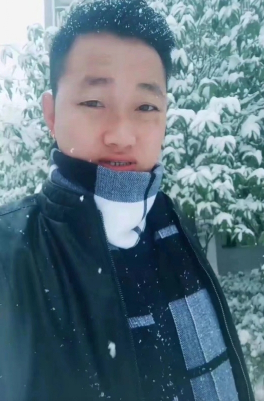为爱拼一回的第一张照片--乌鲁木齐相亲服务中心