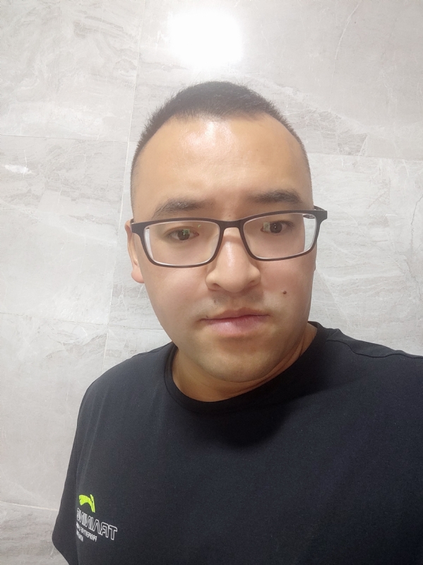只愿得一人心的第三张照片--乌鲁木齐相亲服务中心