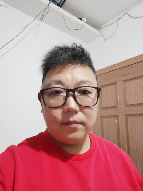 开山的第一张照片--乌鲁木齐相亲服务中心