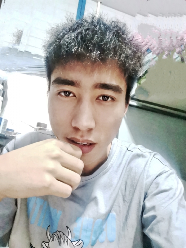 未来可期的第一张照片--乌鲁木齐相亲服务中心