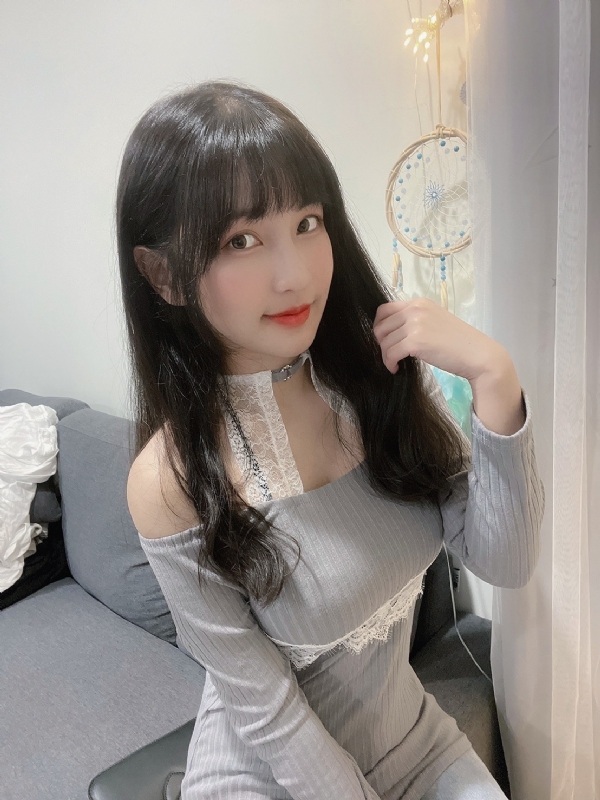 欣妍的第三张照片--乌鲁木齐相亲服务中心